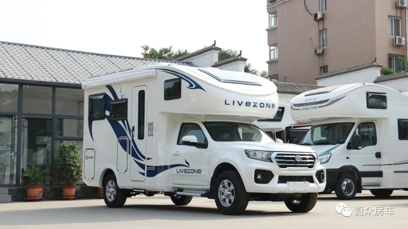 這款房車動力不錯，可以選擇