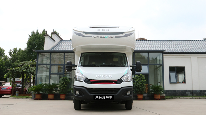 皮卡房車和依維柯房車你會選哪種？