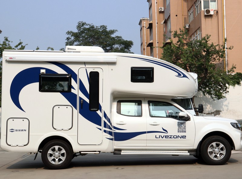 上下鋪床的房車，空間利用真合適