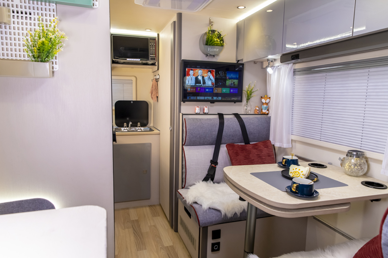 明天開展，在沈陽看自由炮房車好時機