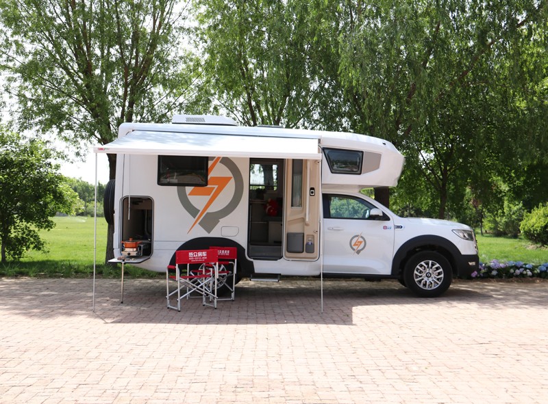 不只有空間，這臺(tái)房車還有哪里？