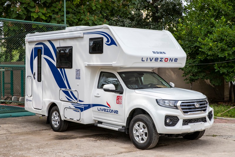 大床睡得才舒服，這款房車必須選