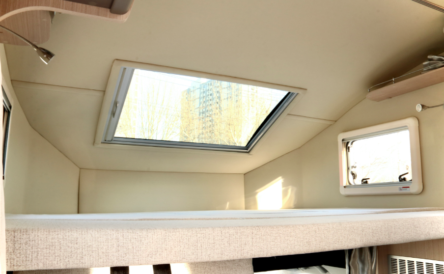 分時四驅(qū)、超大空間、一代經(jīng)典——風駿C7！