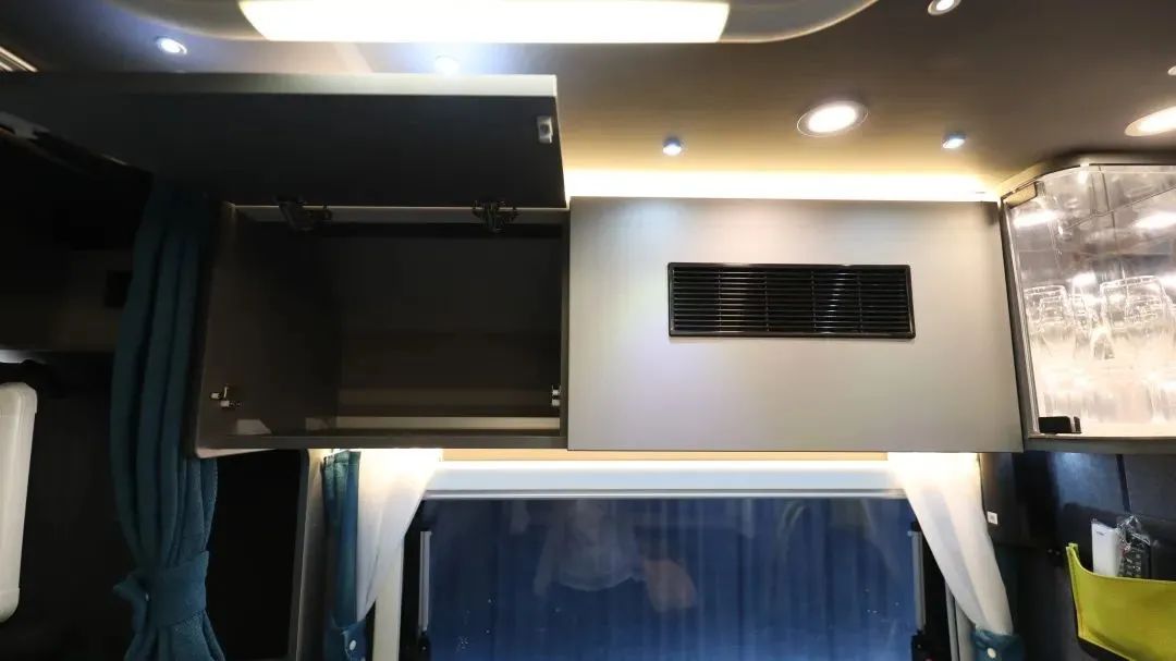 去海邊和野外，尋找失落的安寧